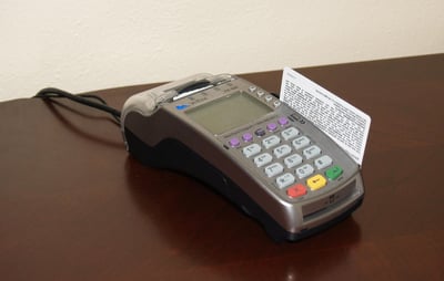 Comment négocier un salaire supérieur au SMIC monégasque : conseils pratiques