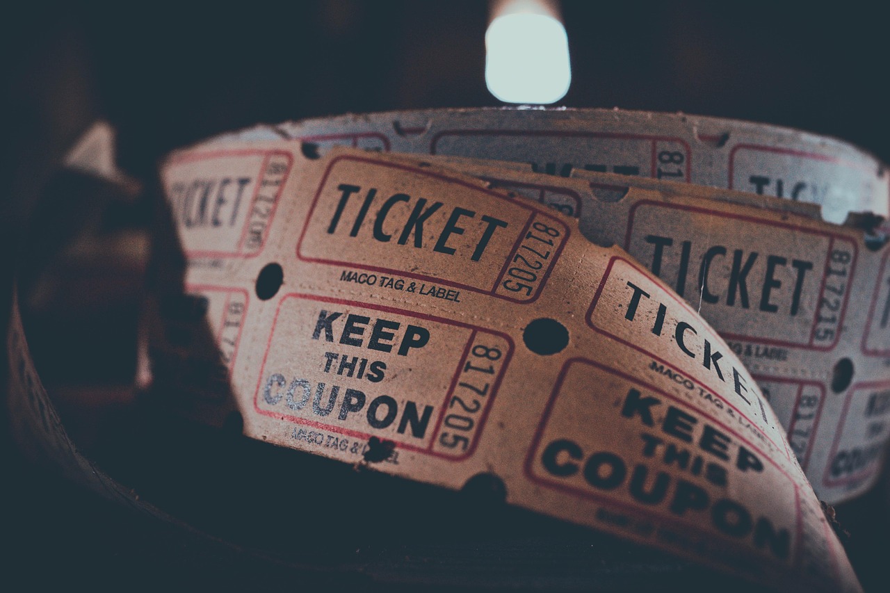 découvrez les meilleures offres cinéma : réductions sur les billets, promotions spéciales et avantages exclusifs pour profiter pleinement de vos films préférés en salle.