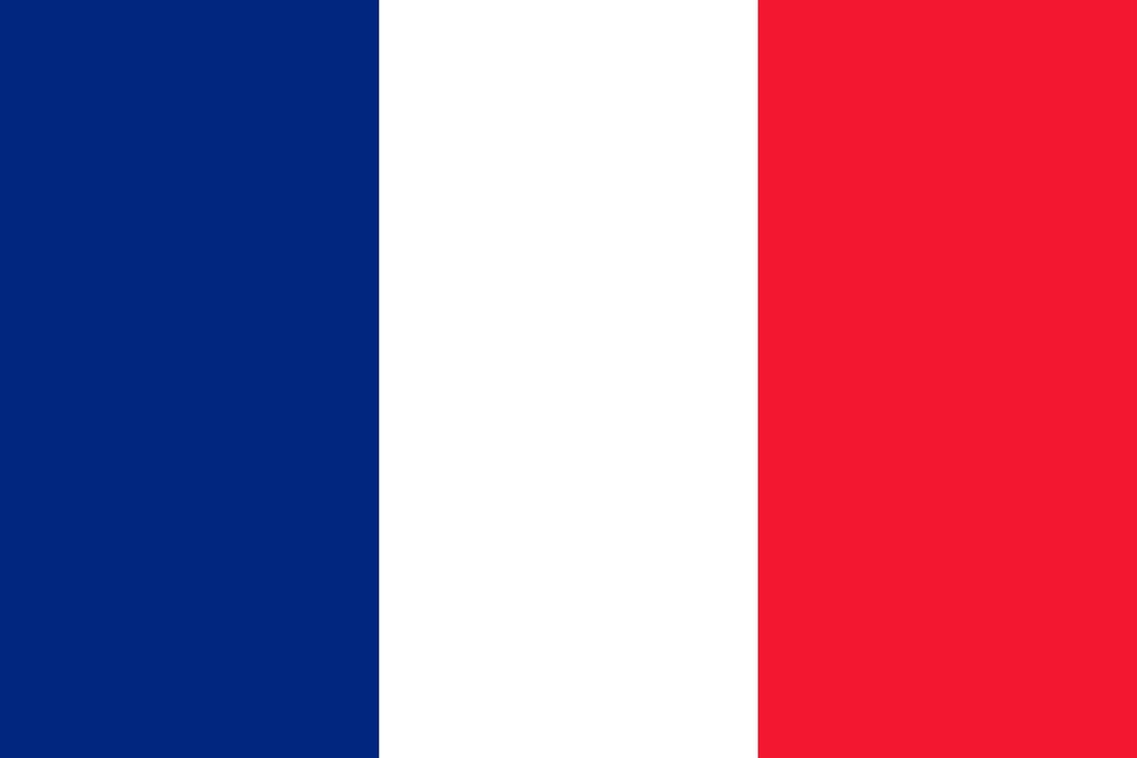 d&eacute;couvrez le concept d'identit&eacute; nationale, ses enjeux culturels, historiques et sociaux qui fa&ccedil;onnent le sentiment d'appartenance d'une nation.